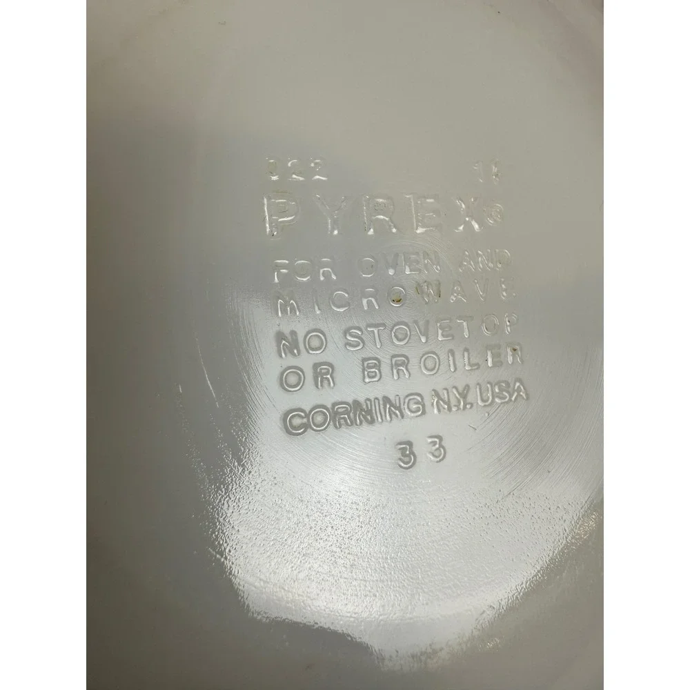 Pyrex vintage 022